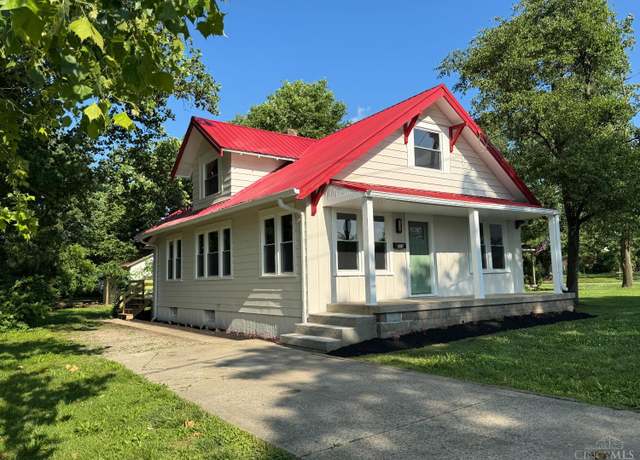 Property at 310 S First St, Trenton, OH 45067, 3 beds, 2 baths