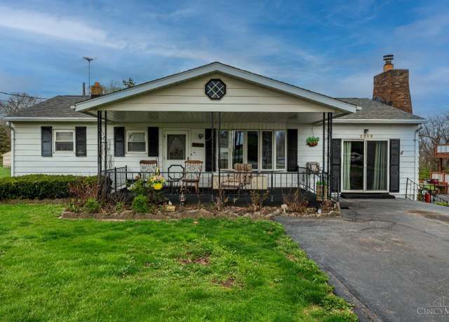Property at 2206 Cincinnati Dayton Rd, Middletown, OH 45044, 3 beds, 2 baths