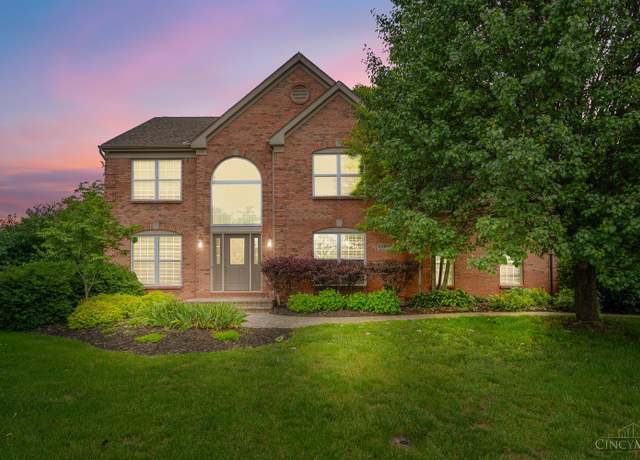 Property at 6084 Holly Hill Ln, West Chester, OH 45069, 4 beds, 3.5 baths