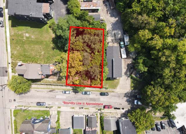 Property at 2224 Iowa Ave, Cincinnati, OH 45206
