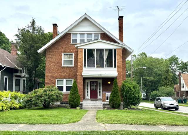Property at 3456 Craig Ave, Cincinnati, OH 45211, 4 beds, 2 baths