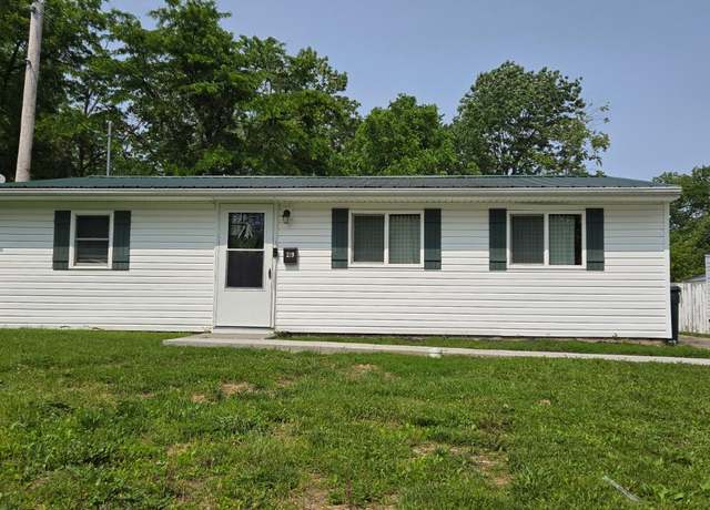 Property at 219 Orchard Cir, Blanchester, OH 45107, 3 beds, 1 bath