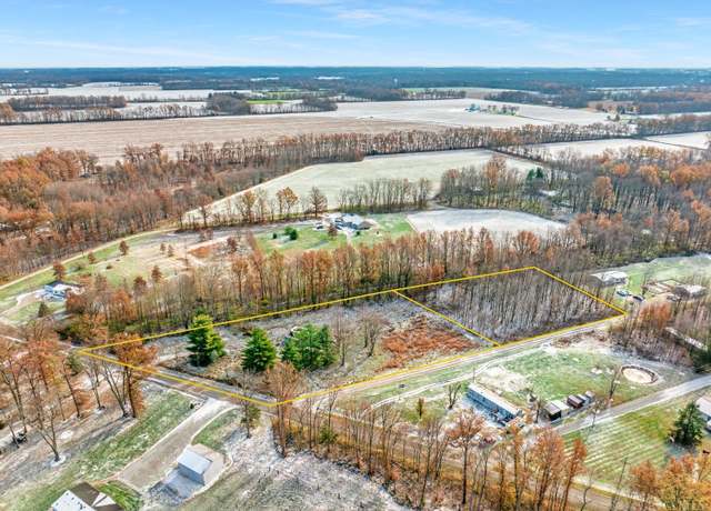 Property at 1914 Hunt Rd, Perry Twp, OH 45107