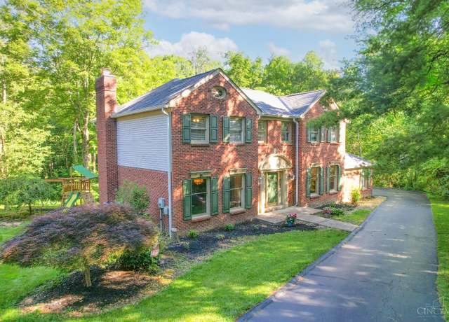 Property at 7029 Stonington Rd, Anderson Twp, OH 45230, 4 beds, 3.5 baths
