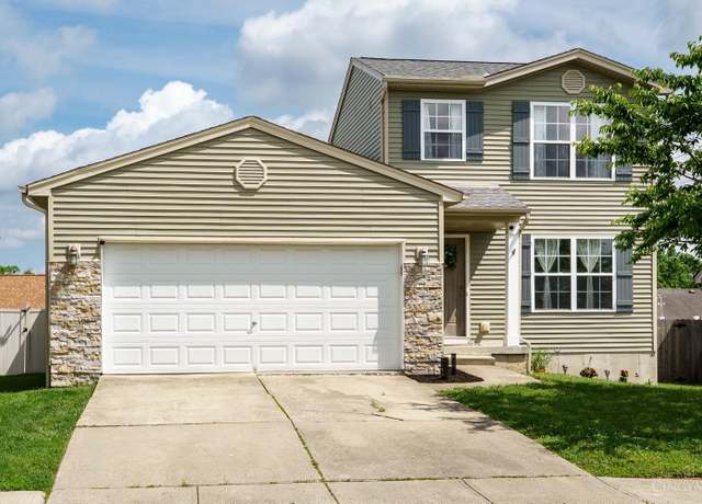 Property at 1240 Carriage Hill Ln, Hamilton, OH 45013, 3 beds, 2.5 baths