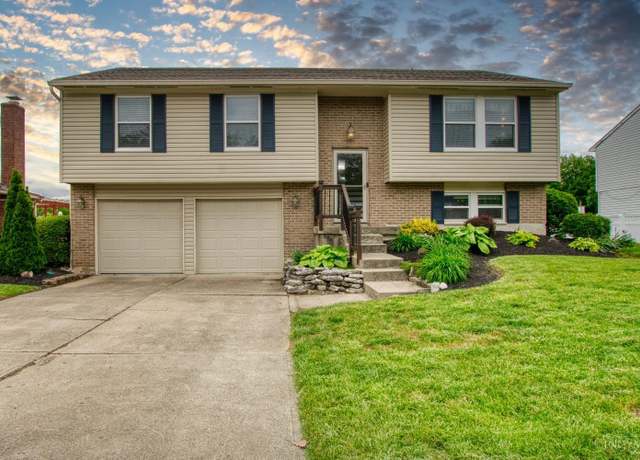 Property at 4949 Riverwatch Dr, Delhi Twp, OH 45238, 3 beds, 2.5 baths