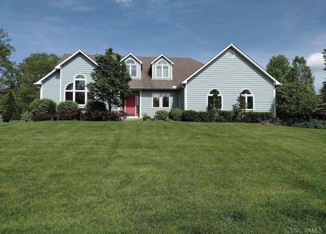 Property at 9928 Hampstead Ct, West Chester, OH 45241, 4 beds, 3.5 baths