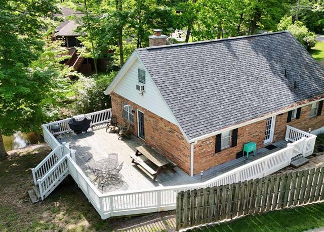 Property at 1713 Lorelei Dr, Perry Twp, OH 45118, 4 beds, 2 baths