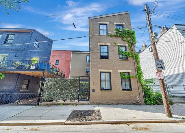 Property at 121 Green St, Cincinnati, OH 45202, 3 beds, 2.5 baths