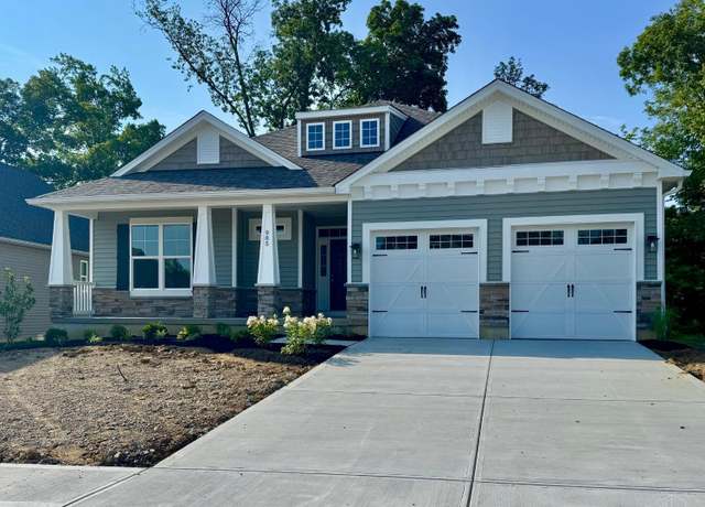 Property at 985 Crestpoint Ct, Union Twp, OH 45245, 3 beds, 2.5 baths