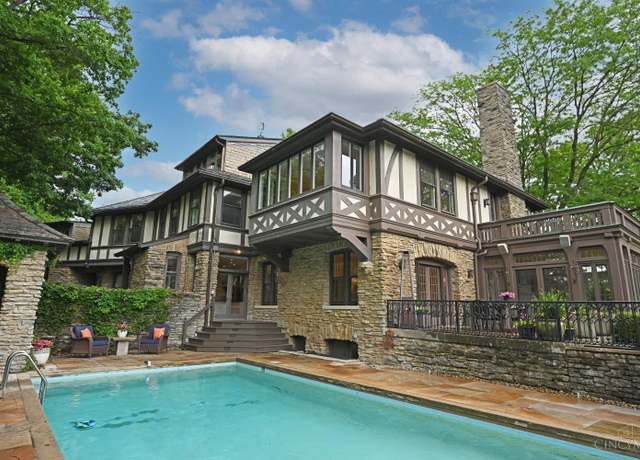 Property at 1 Beech Crest Ln, Cincinnati, OH 45206, 6 beds, 5.5 baths