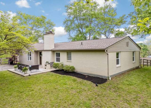 Property at 10624 Fallis Rd, Symmes Twp, OH 45140, 3 beds, 2 baths