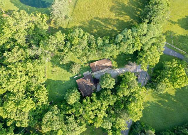 Property at 2757 Chestnut Ln, Ohio Twp, OH 45157, 4 beds, 2.5 baths