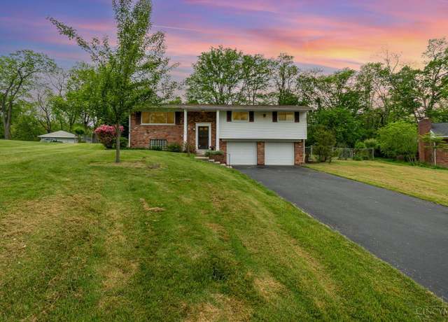 Property at 5446 S Garrett Dr, Miami Twp, OH 45150, 3 beds, 2.5 baths
