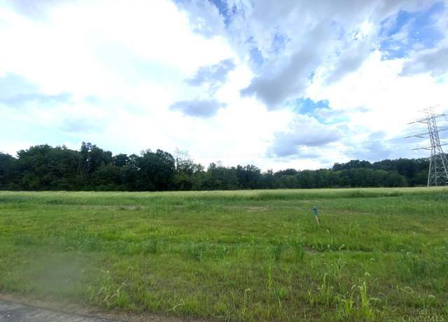 Property at 189 Sandhill Dr, Maineville, OH 45039