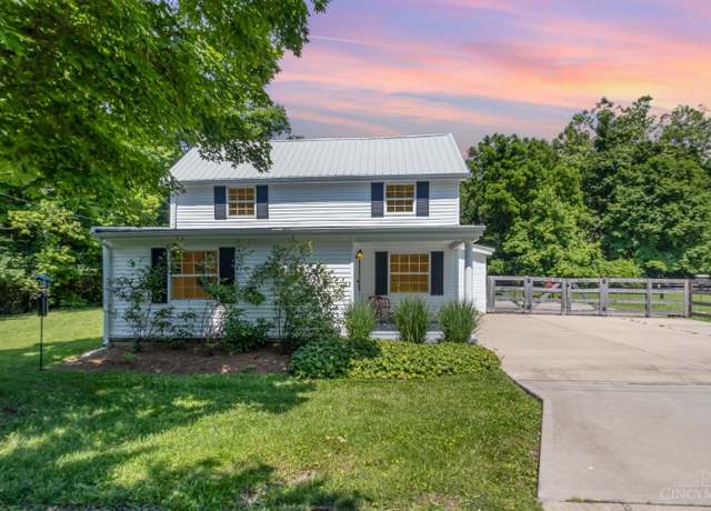 Property at 4 Brooklyn Ln, Miami Twp, OH 45150, 4 beds, 3 baths