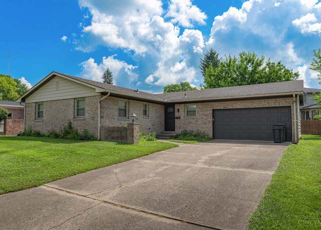 Property at 27 N Breiel Blvd, Middletown, OH 45042, 2 beds, 2 baths