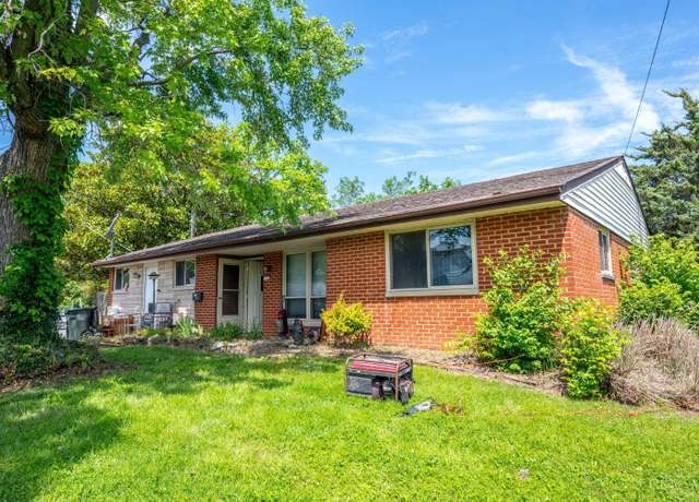 Property at 156 Ruskin Dr, Springdale, OH 45246, 3 beds, 1.5 baths