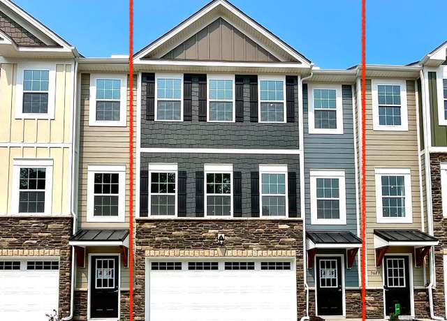 Property at 3677 Birkdale Ln, Fairfax, OH 45227, 3 beds, 2.5 baths