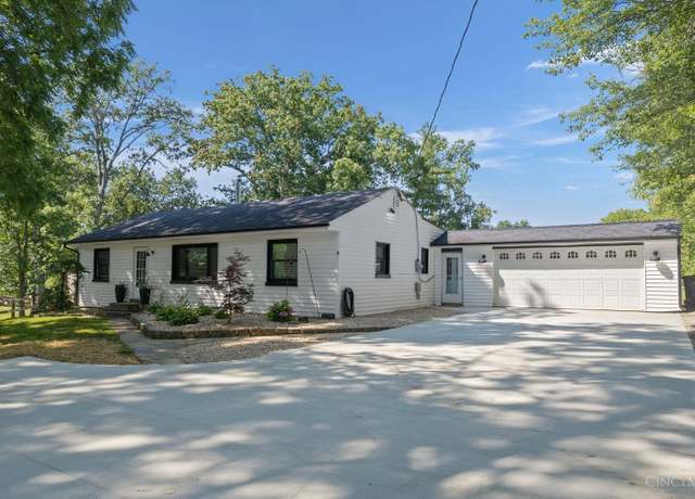 Property at 6883 Goshen Rd, Goshen Twp, OH 45122, 3 beds, 2 baths