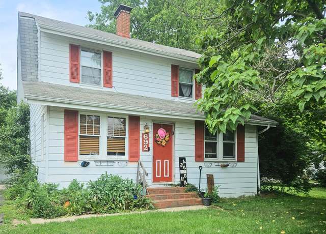 Property at 692 W Kemper Rd, Springdale, OH 45246, 3 beds, 1.5 baths