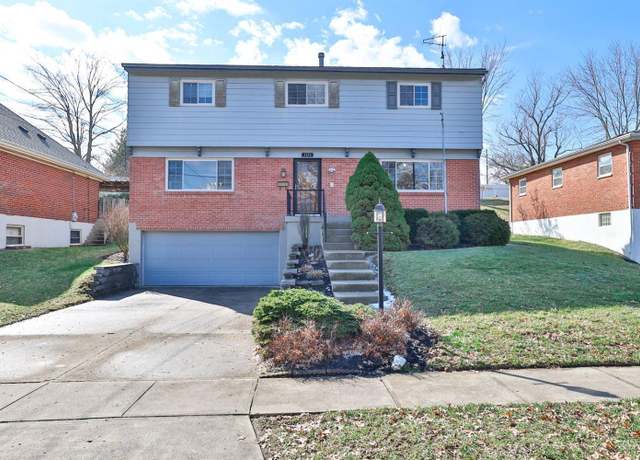 Property at 3375 Palmhill Ln, Green Twp, OH 45239, 4 beds, 2.5 baths