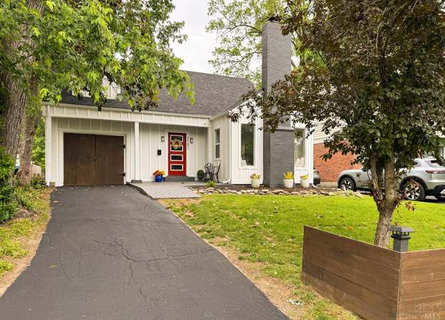 Property at 6982 Grace Ave, Mariemont, OH 45227, 3 beds, 1.5 baths