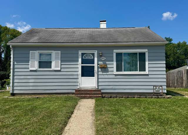 Property at 239 W Circle Dr, Dayton, OH 45449, 2 beds, 1 bath
