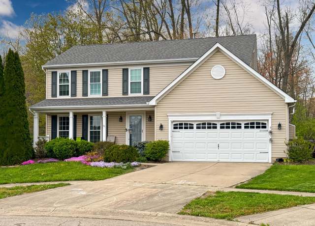 Property at 205 Indian Lake Dr, Hamilton Twp, OH 45039, 4 beds, 3.5 baths