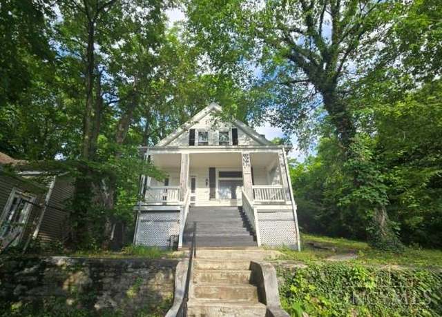 Property at 4556 Hamilton Ave, Cincinnati, OH 45223, 3 beds, 1.5 baths