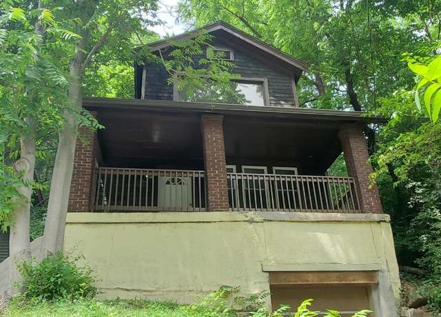 Property at 2506 Warsaw Ave, Cincinnati, OH 45204, 2 beds, 1.5 baths