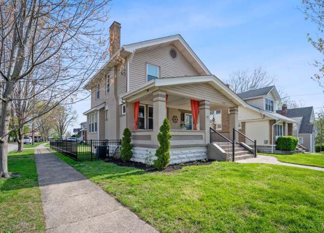 Property at 2582 Irving Pl, Norwood, OH 45212, 3 beds, 1.5 baths