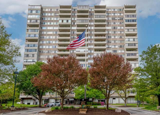 Property at 2324 Madison Rd #902, Cincinnati, OH 45208, 2 beds, 2 baths