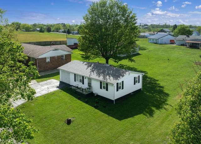 Property at 43 Chesley St, West Union, OH 45693, 2 beds, 1 bath