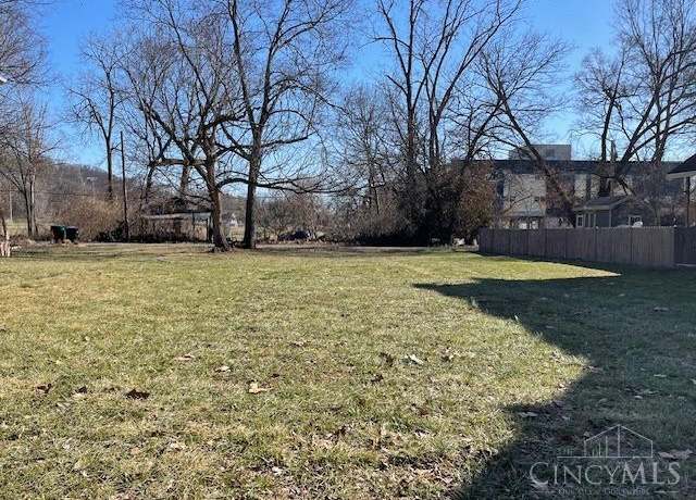 Property at 226 Worth St, Cincinnati, OH 45226