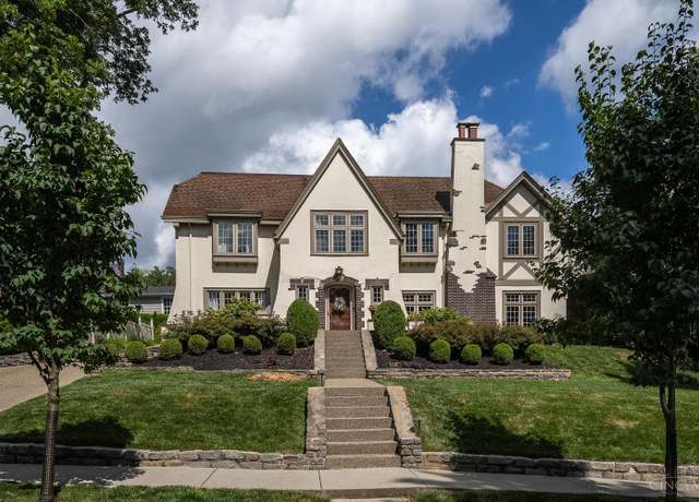 Property at 1330 Observatory Dr, Cincinnati, OH 45208, 5 beds, 5.5 baths