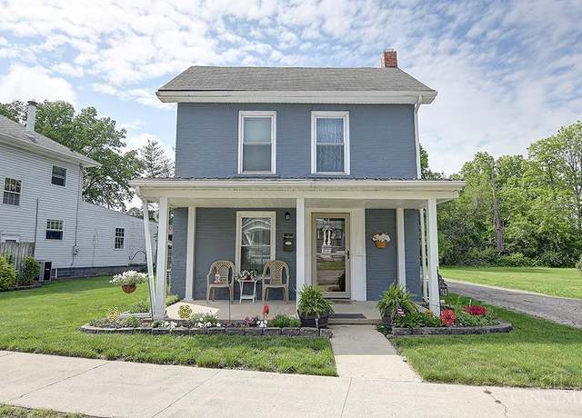 Property at 743 S Main St, Franklin, OH 45005, 3 beds, 1.5 baths