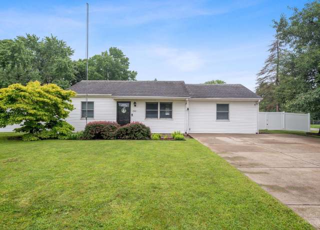 Property at 1412 Bernice St, Middletown, OH 45044, 3 beds, 1 bath