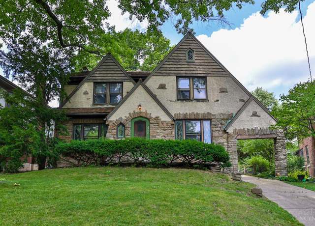 Property at 2754 Powell Dr, Cincinnati, OH 45211, 4 beds, 1.5 baths
