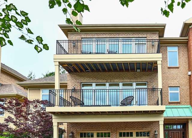 Property at 1430 Riverside Dr, Cincinnati, OH 45202, 3 beds, 3.5 baths