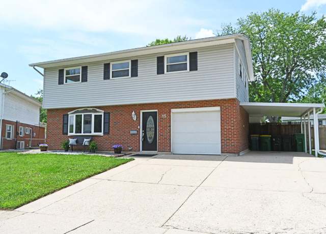 Property at 15 Woods Rd, Springboro, OH 45066, 4 beds, 2 baths