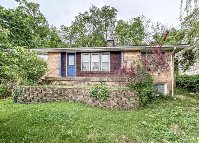 Property at 346 Hyde Park Dr, Hamilton, OH 45013, 4 beds, 2 baths