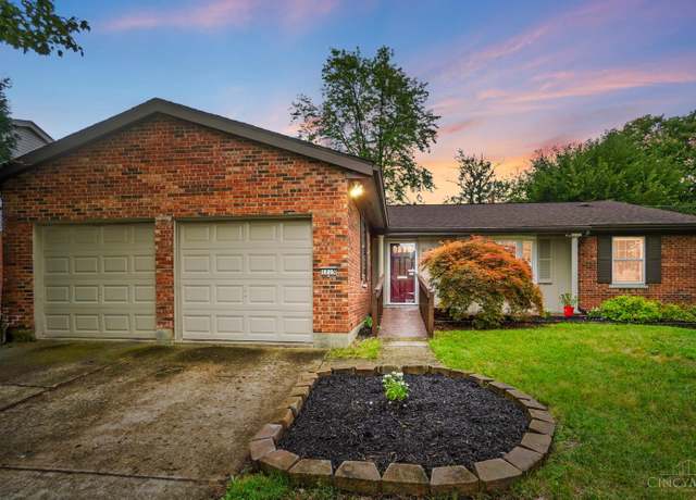 Property at 1725 Forester Dr, Springfield Twp., OH 45240, 3 beds, 2 baths