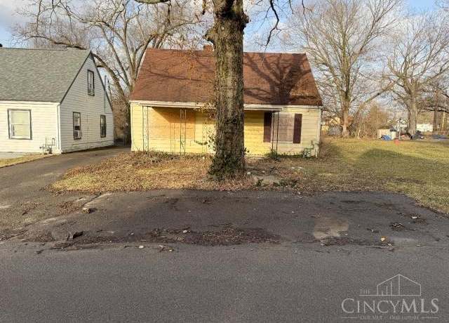 Property at 611 N Kilmer St, Dayton, OH 45417, 4 beds, 1 bath
