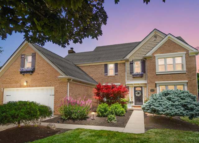 Property at 2400 Clara Bea Ln, Fairfield, OH 45014, 4 beds, 3.5 baths