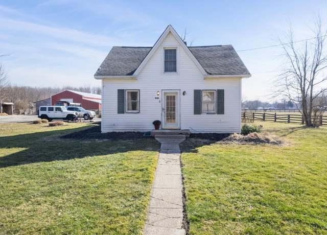 Property at 4126 Half Acre Rd, Williamsburg Twp, OH 45103, 2 beds, 1 bath