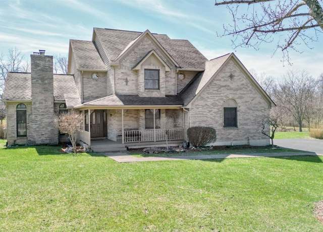 Property at 343 Whiteoak Dr, Wilmington, OH 45177, 3 beds, 2.5 baths