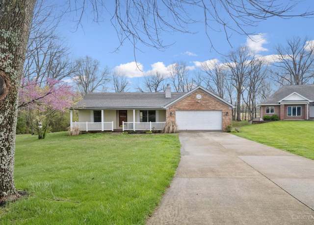 Property at 104 Lakewood Ln, Georgetown, OH 45121, 2 beds, 2 baths