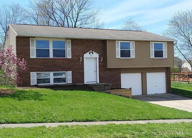 Property at 5641 Venus Ln, Fairfield, OH 45014, 3 beds, 2.5 baths