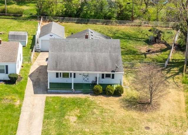 Property at 144 Thomas Blvd, Hamilton, OH 45013, 3 beds, 1.5 baths
